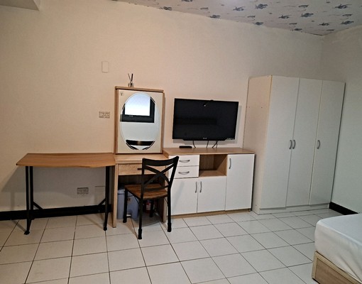 中西區康樂街美食套房附近有停車場 - Image 8