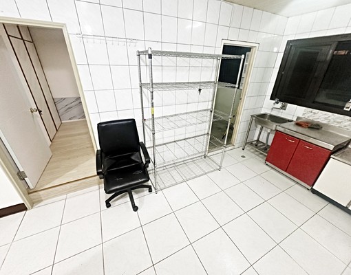 西盛商圈【超值2房2廳】可養寵★傢俱齊★雙陽台 - Image 3