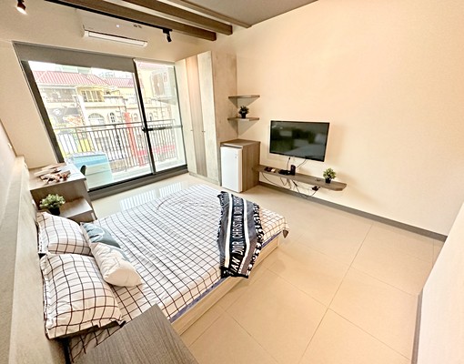 東海中科💕陽台獨洗曬✨乾溼分離✨超級大空間✨機車位 - Image 2