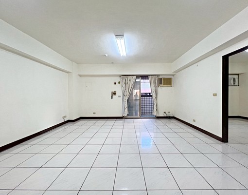 北區超值大3房✨可貓可戶籍💯三面採光|近天津商圈 - Image 2