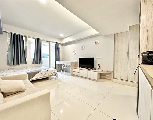 西區天空更近一點🌈可租補陽臺獨洗管理員🩵流理台系統裝潢 - Image 1