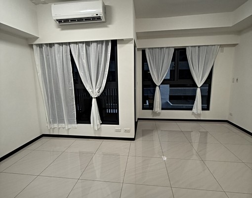 河堤世界全新屋況未住過生活機能超好 - Image 4