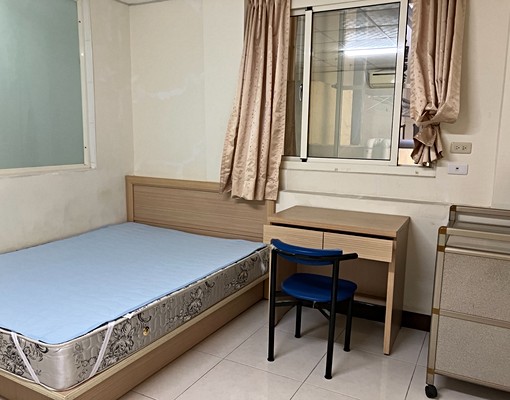 近雄中高火✨3樓及5樓獨立套房出租$6500 - Image 6