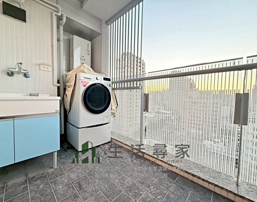 近勤美公益商圈✨高樓絕美精裝兩房平車💕可租雙車位🚘 - Image 8