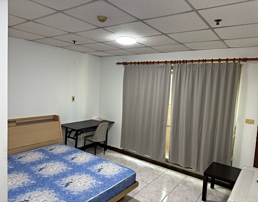 府中站只要30秒獨立套房有陽台（可租屋補貼） - Image 1