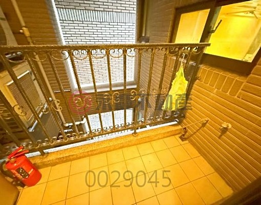 沛涵推薦🧚￸�‍♀️A8中心商業區【達鑫富麗】捷運2房 - Image 8