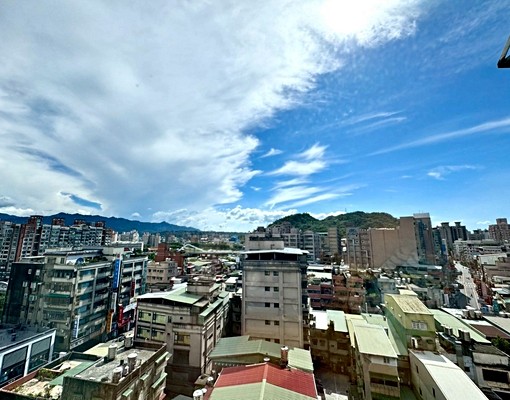 3+1房+可申請補助+可入戶籍+含管理費+車位可另租 - Image 1