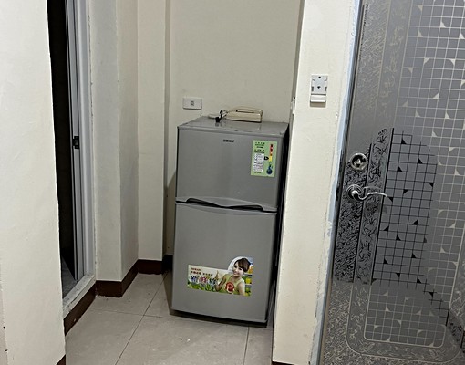 鳳山國中捷運站1樓采光套房 - Image 5