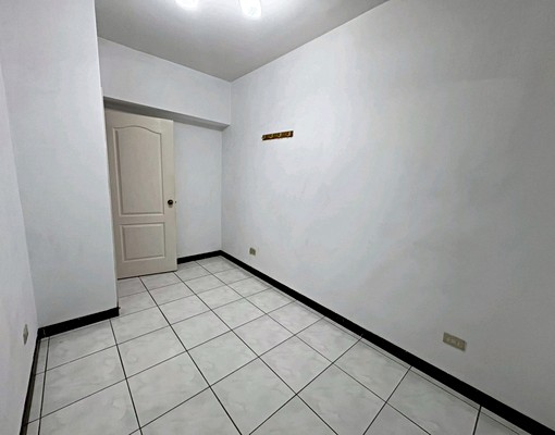 秀朗區⭐️可租補⭐️報稅入籍⭐️垃圾代收⭐️電梯5樓 - Image 7