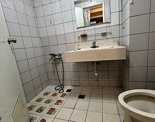 近OUTLET清爽大套房 - Image 7