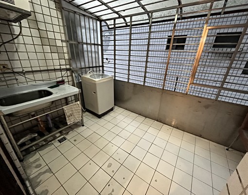 近OUTLET清爽大套房 - Image 9