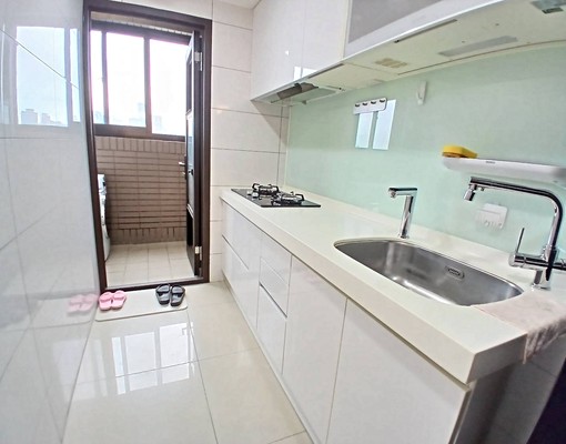 A9林口〔世界市-世界館〕可入籍｜兩房平車｜一卡皮箱拎包入住 - Image 5