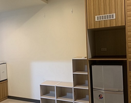 永寧捷運站4號出口旁，8坪大空間電梯套房(免等垃圾車) - Image 7