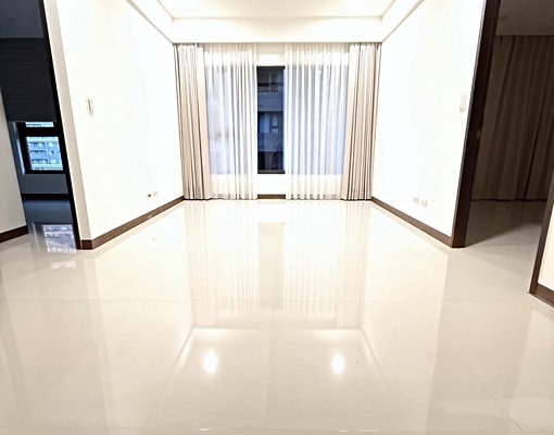 🏠稀有大坪數電梯3房✨捷運海山站✨2年新屋|含平車含管 - Image 1