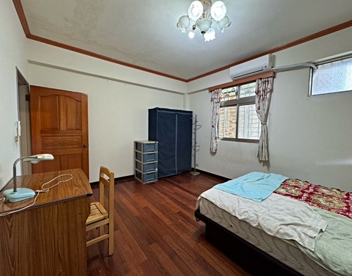 中正東路靜巷採光三房電梯宅 - Image 8