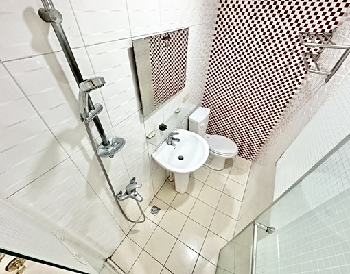 走路一中✨可租補✨電梯採光大套房✨獨洗陽台✨管理員✨超甜價 - Image 8