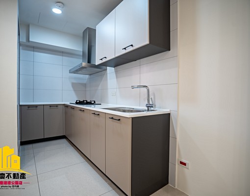 可租補｜租金含車管｜范均豪｜中路重劃區｜昭揚大和｜優質三房車 - Image 6