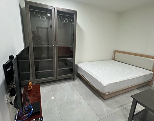 新興路分租全新套房 - Image 2