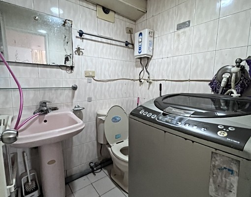 社宅可租補✨近板新站✨華翠大橋✨挑高可站✨面中庭✨採光明亮 - Image 8