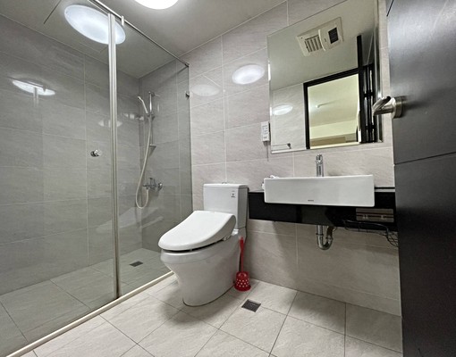 慧租好房☞A17捷運站旁~翔譽17~2房+車位 - Image 2