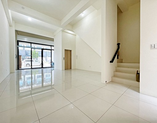 頂級電梯別墅💎可店住💎可營登可租補💎超大整棟出租 - Image 4