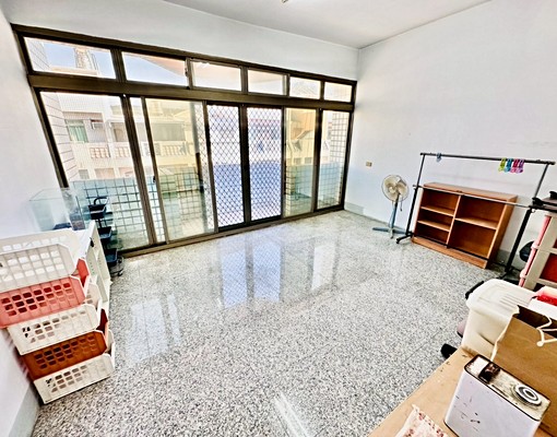 稀有整棟出租💎門前停車有鐵門💎家具全配💎超大空間💎 - Image 14