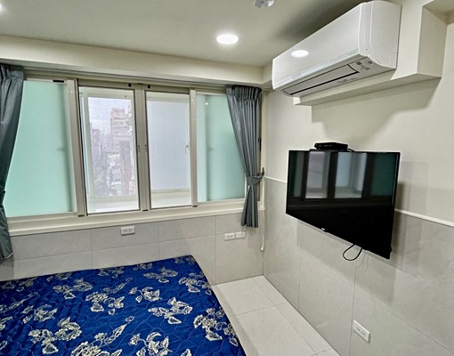 全新裝潢近台北橋捷運站超級乾淨優質電梯套房出租有專人代收垃圾 - Image 2