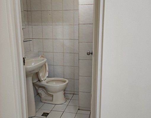 光華生活圈,近大潤發,3房2衛,環境清靜。 - Image 11