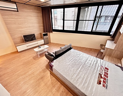 永遠愛著妳✨可租補✨大坪數✨獨洗窗曬✨系統大衣櫃✨便宜好租 - Image 3