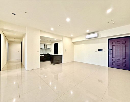 真的很大間丨間間大衣櫃丨超爆大四房丨浴缸丨B2平車丨金價讚欸 - Image 2