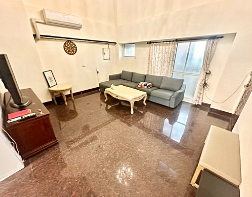 東海樓中樓正五房|台水電|可多人租補|學生合租|全配大空間 - Image 1