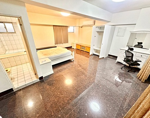 東海樓中樓正五房|台水電|可多人租補|學生合租|全配大空間 - Image 9