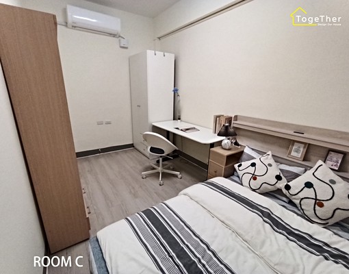 永和比漾百貨旁共生雅房✨近樂華夜市✨捷運永安市場站✨可租補 - Image 1