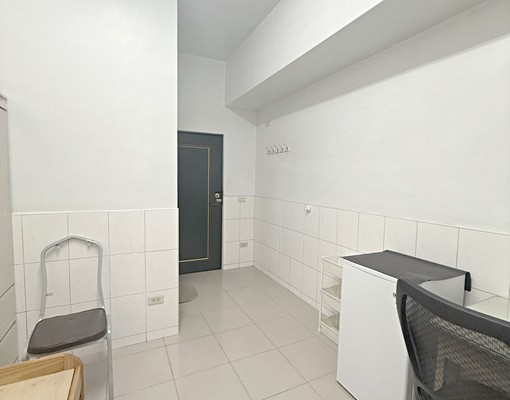 *近高應大*雄工*之室內機車位精緻套房 - Image 5