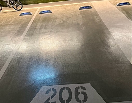 三重~二重公園旁~大有街~亞昕淳白B2坡平車位 - Image 2