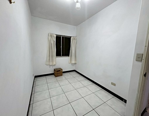 秀朗橋/台水電/租補稅籍/包裹垃圾收/雙陽台/採光通風/空屋 - Image 6