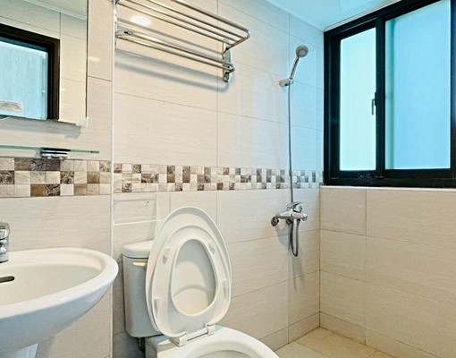 💗超新裝潢💗陽台獨洗💗近中國醫💗衛浴開窗💗 - Image 6