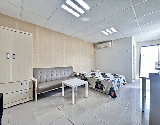 ➢近五權車站/福順公園大坪數/可租補/陽台➢ - Image 1