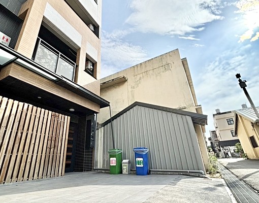 大雅平和♡陽台獨洗♡機車位♡子母車/飲水機♡變頻冷氣♡快加賴 - Image 1