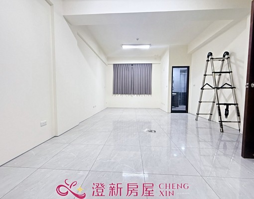 ✨台積電大套房♥️平面車位♥️乾溼分離♥️限女性可學生 - Image 2