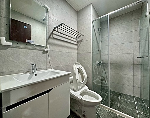 兩房兩衛浴租金含車管可租補入籍手刀預約 - Image 8