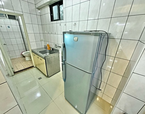 近南勢角MRT,興南夜市有含地下室 - Image 5