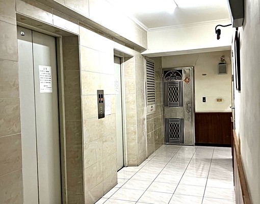 捷運大陽台近商圈可炊設備全電梯獨立套房 - Image 2