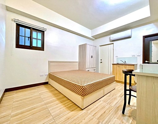 小資可貓🌹整棟新◆電梯飲水機◆陽台獨洗◆流理台◆變頻冷暖氣 - Image 2