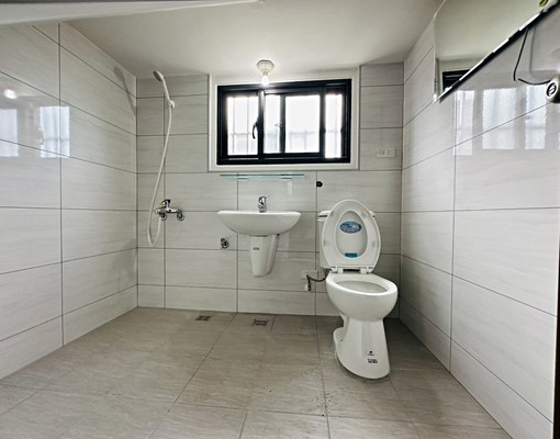 6房雙拼|超大透天|雙車位|8分鐘到美光 - Image 10