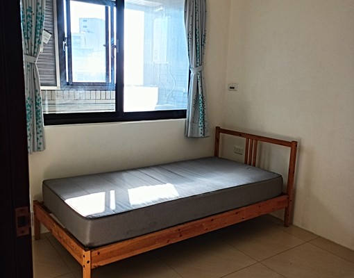 站前溫馨小屋，可租補 - Image 2