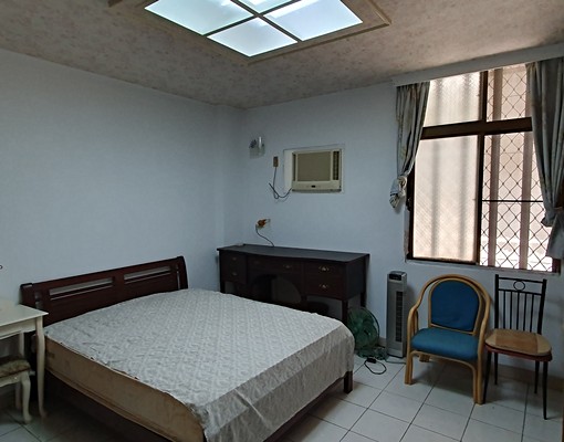 🈵安平區近漁人碼頭透天整層分租雅房🈵 - Image 1