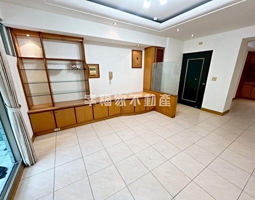 東區仁和商圈✨3房+車位✨低樓層✨ - Image 3