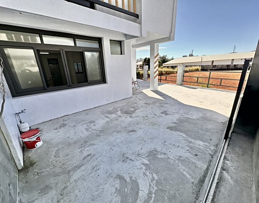 龍井透天✨專屬庭院|植栽寵物車庫💯可營登租補戶籍👍近東海 - Image 3