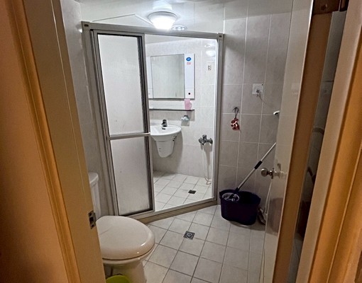 [小鈞租屋優選好房]獨立陽台套房/生活機能好/桃園火車站近 - Image 3